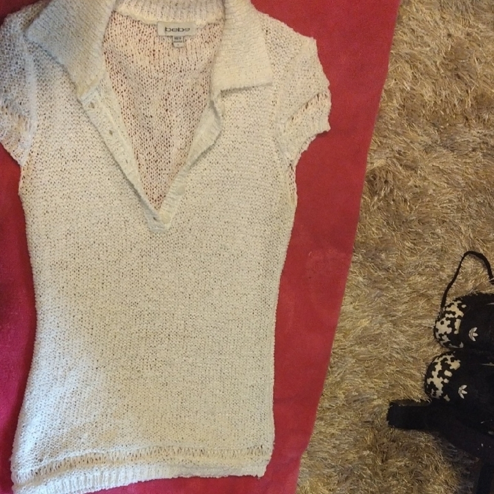 Bebe Cream Short Sleeve Sweater